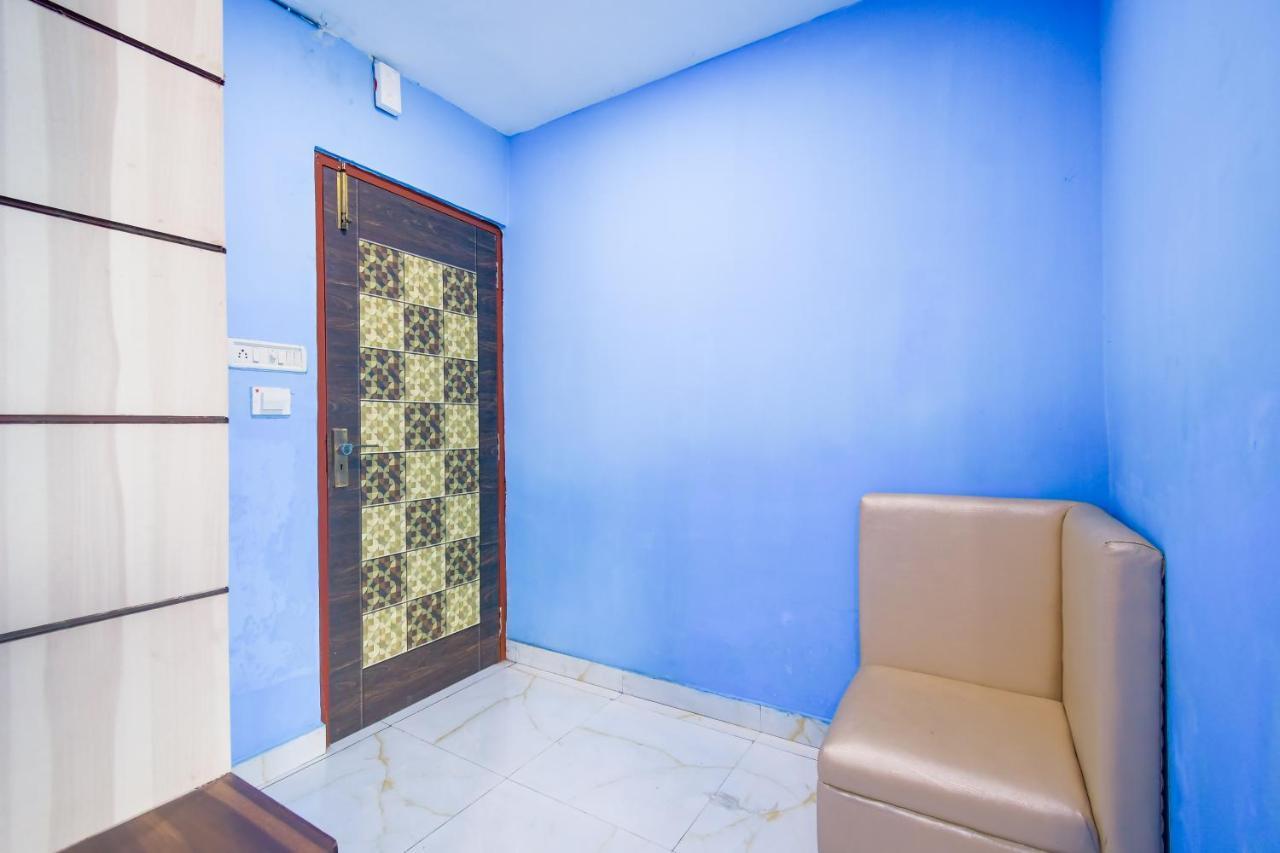 Hotel Blue Abedin Калькутта Экстерьер фото